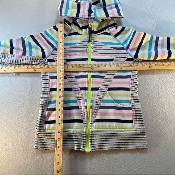 Ivivva Girls Activewear Clothing Bundle Size 12 by Lululemon - Picture 4 of 16